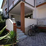 Irena's Place A1 Apartment *