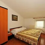 Apartment Irena's Place A1