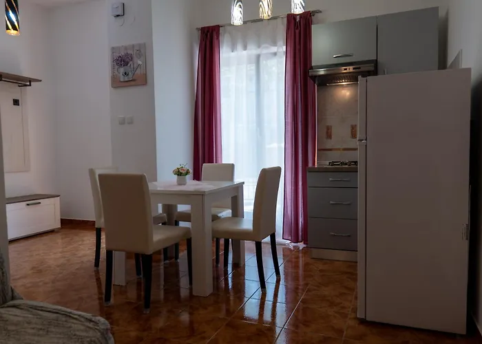 아파트 Irena's Place A1